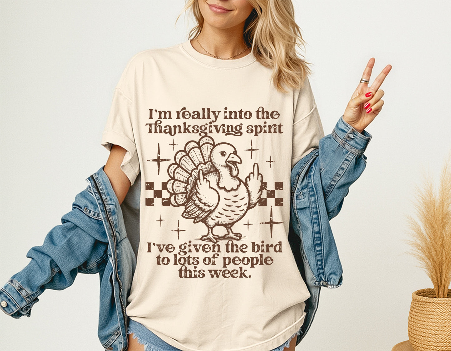 Funny Thanksgiving Shirt – I’m Really Into The Thanksgiving Spirit Turkey Graphic Tee, Humorous Fall T-Shirt for Adults, Giving The Bird To People Shirt, Unisex, Thanksgiving Dinner Shirt